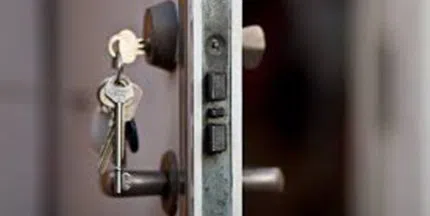 Community Locksmith Store Edgewater, NJ 201-367-1906 - key-making